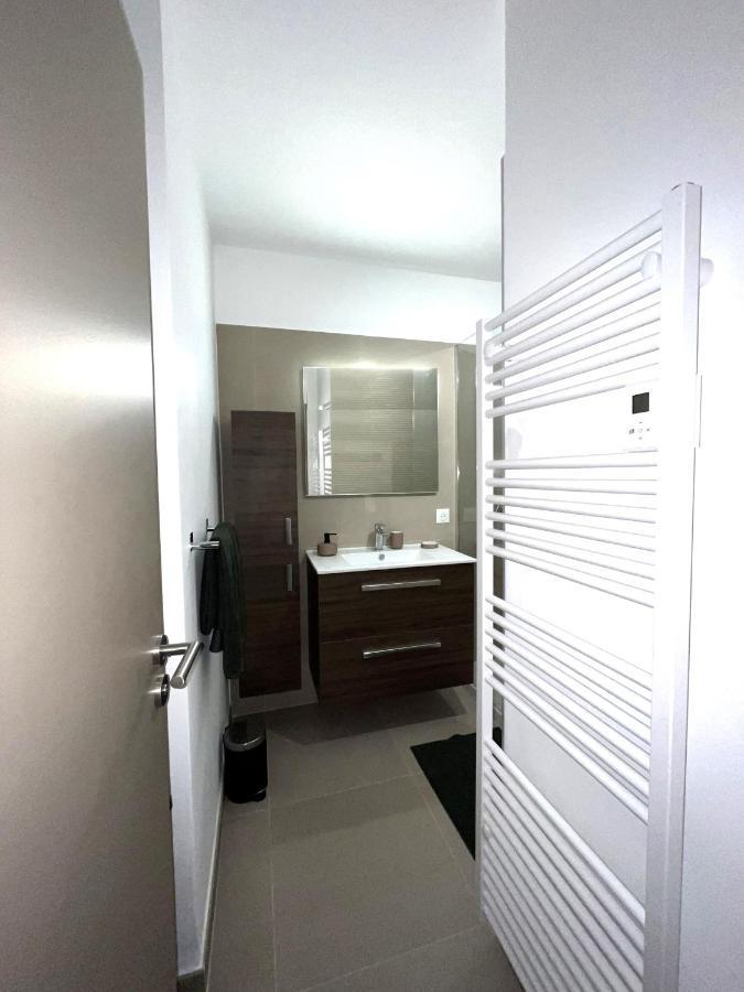 Confortable Appartement Pres D'Avignon Le Pontet  Bagian luar foto