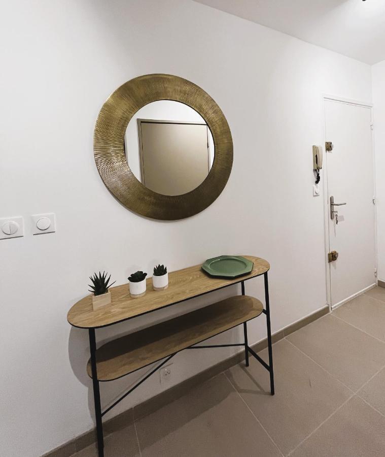 Confortable Appartement Pres D'Avignon Le Pontet  Bagian luar foto